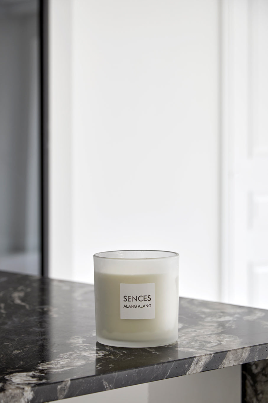 Sences Large White 3 Wick Candle