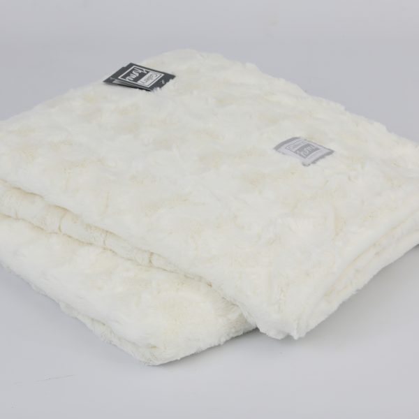 Stellan Fur Throw