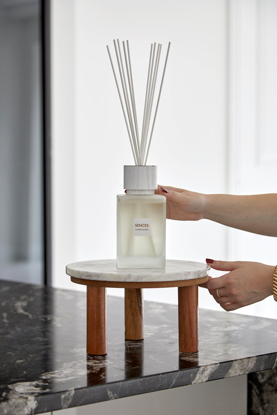 Large White Senses Alang Alang Reed Diffuser 500ml