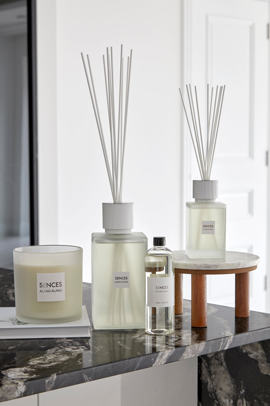 White Extra Large Alang Alang Reed Diffuser 2200ml